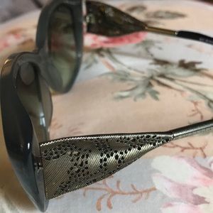 Brand New BURBERRY Gabardine Sunglasses 